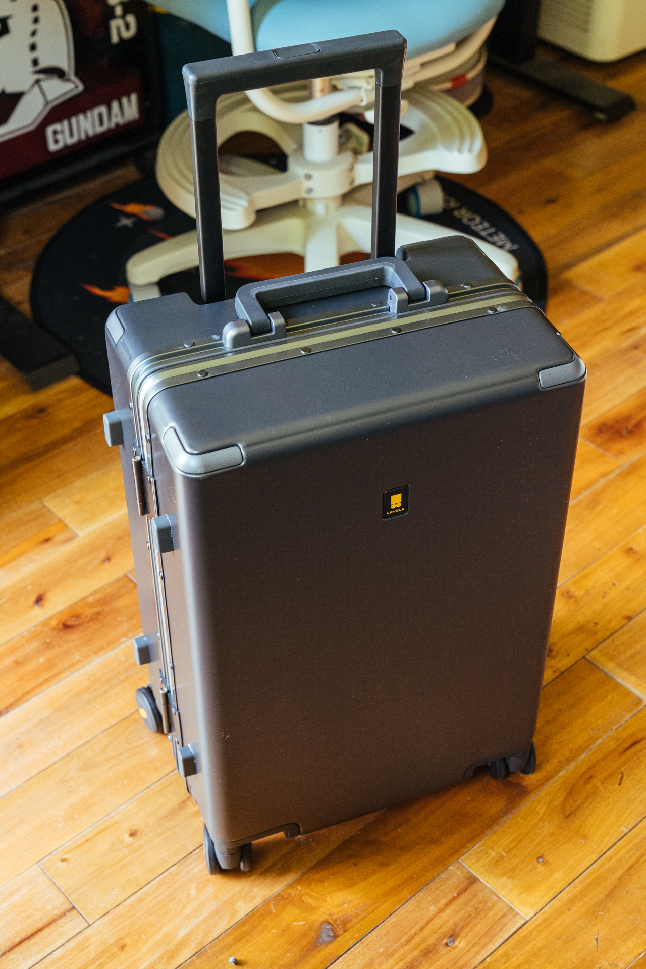 简约有范儿地平线8号行李箱,24寸地平线8号行李箱评测