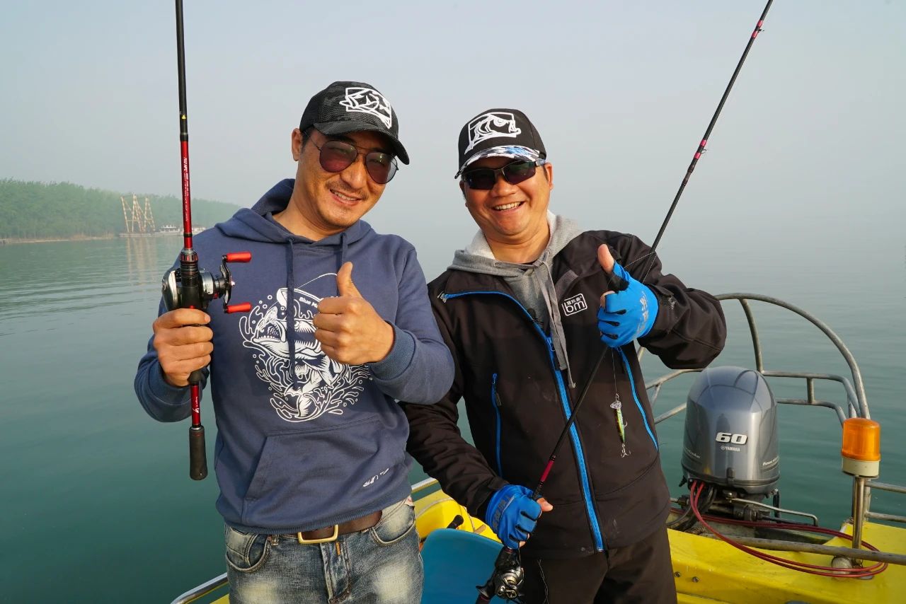 蓝旗鱼路亚翘嘴,蓝旗鱼路亚翘嘴水面系手法