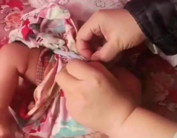 自制纸尿裤全过程,用家里的材料自制成人纸尿裤