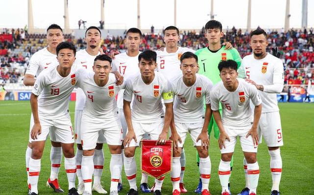 足球从娃娃抓起完整版,足球从娃娃抓起名言