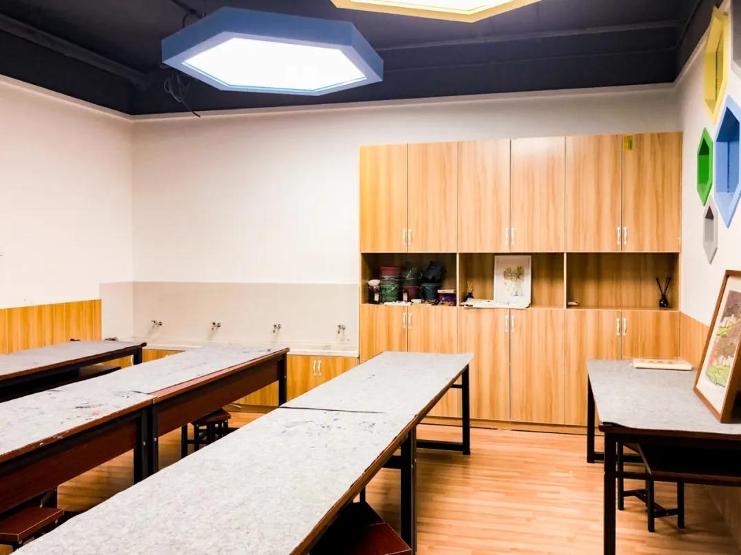 如何选好的舞蹈培训机构,选舞蹈培训学校怎样选该关注什么