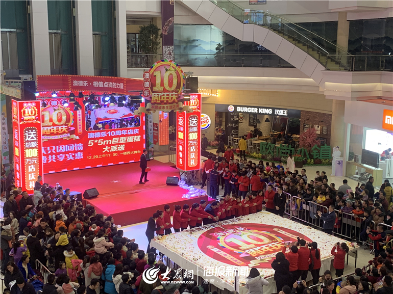 年轻潮流聚集地,年轻潮流时尚聚集地