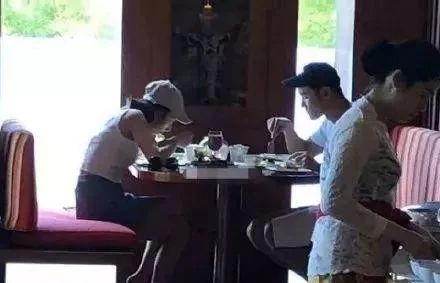 公开否认恋情随后就遭女方打脸,否认恋情被光速打脸完整版