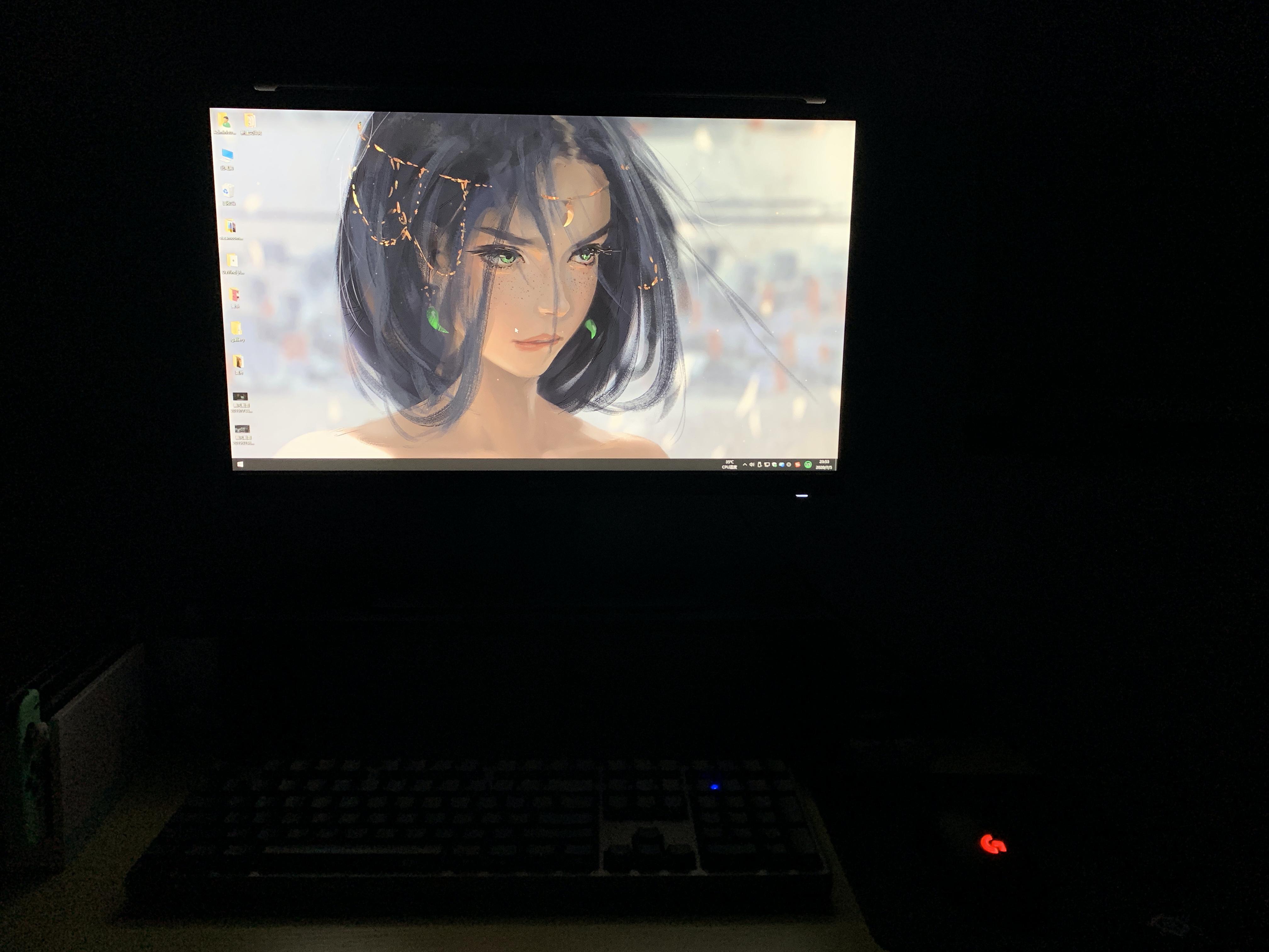 小米屏幕挂灯和雷神屏幕挂灯,小米屏幕挂灯亮度测评