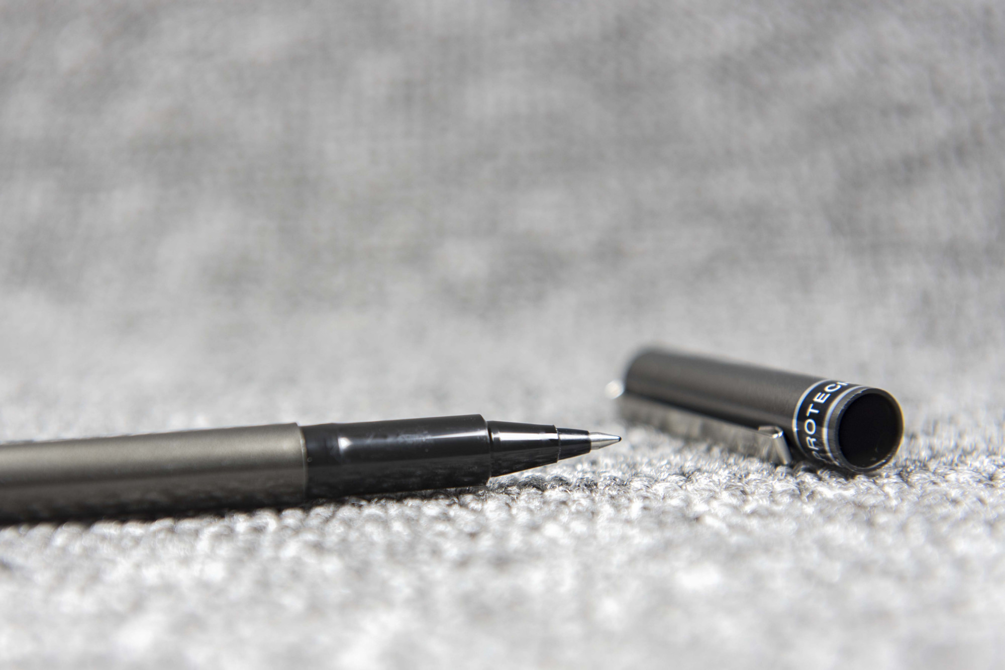 三菱中性笔uni155,三菱uni中性笔低阻力测评