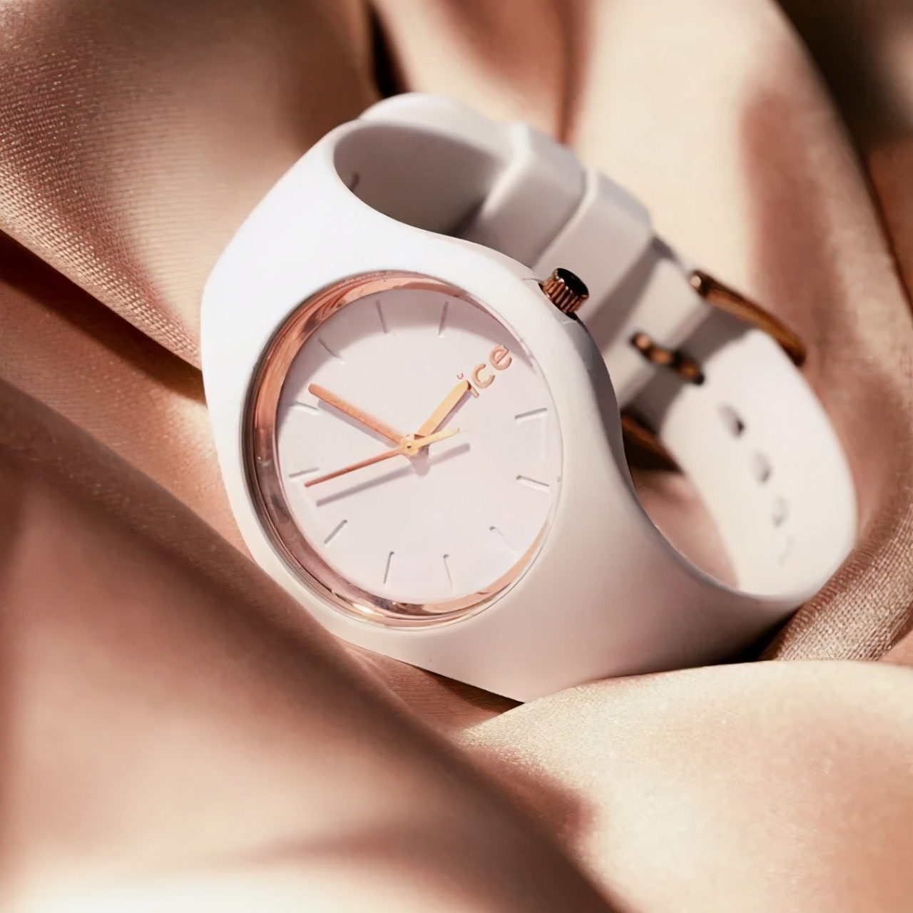 小众便宜手表女表100以内,十大惊艳的小众手表品牌