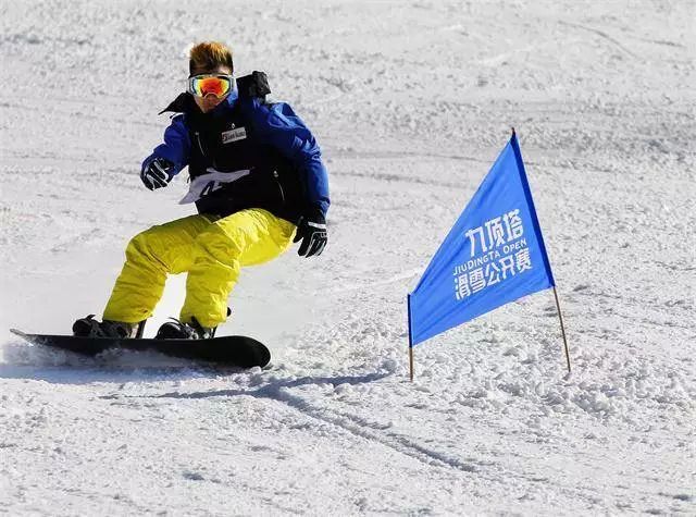济南卧虎山滑雪场门票多少钱,济南滑雪场滑雪攻略