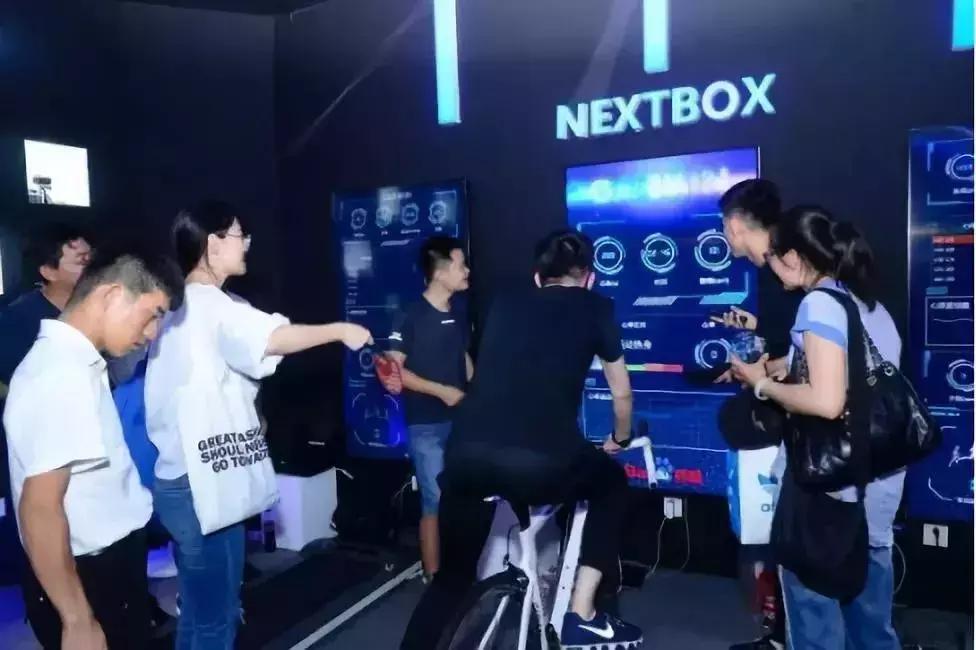 blackpink快闪店,快闪店的创意视频