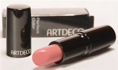 所有贵的口红是不是有毒,世界上有毒的口红有几种