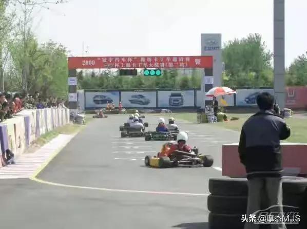 周冠宇如何练成中国f1第一人,f1周冠宇华人的骄傲
