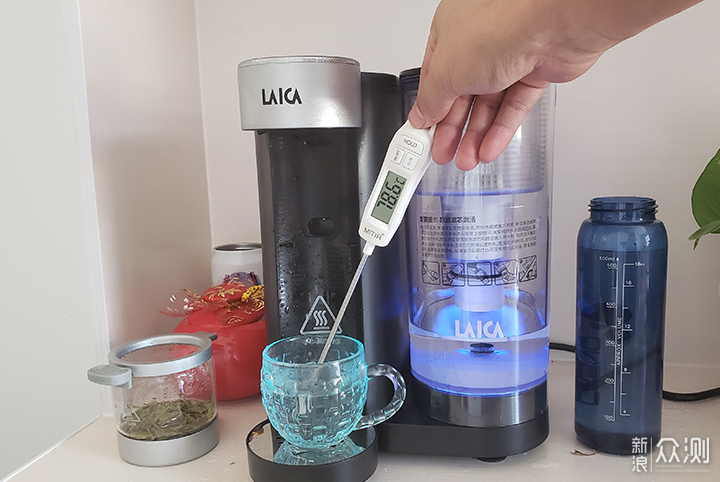 莱卡净饮机和净水器的区别,莱卡直饮滤水壶加热一体机