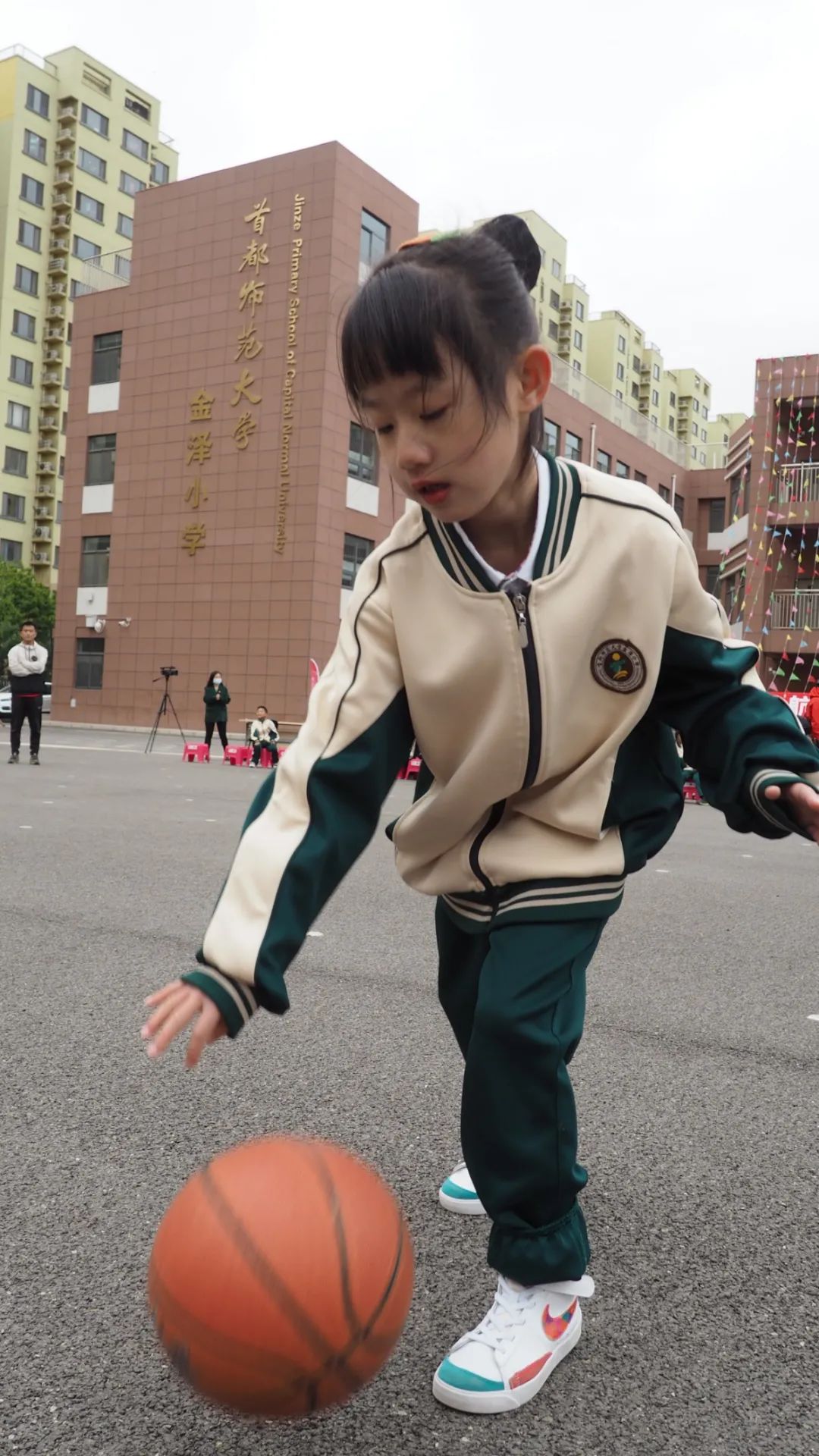 2024运动会会徽和吉祥物,校运会会徽怎么设计火炬