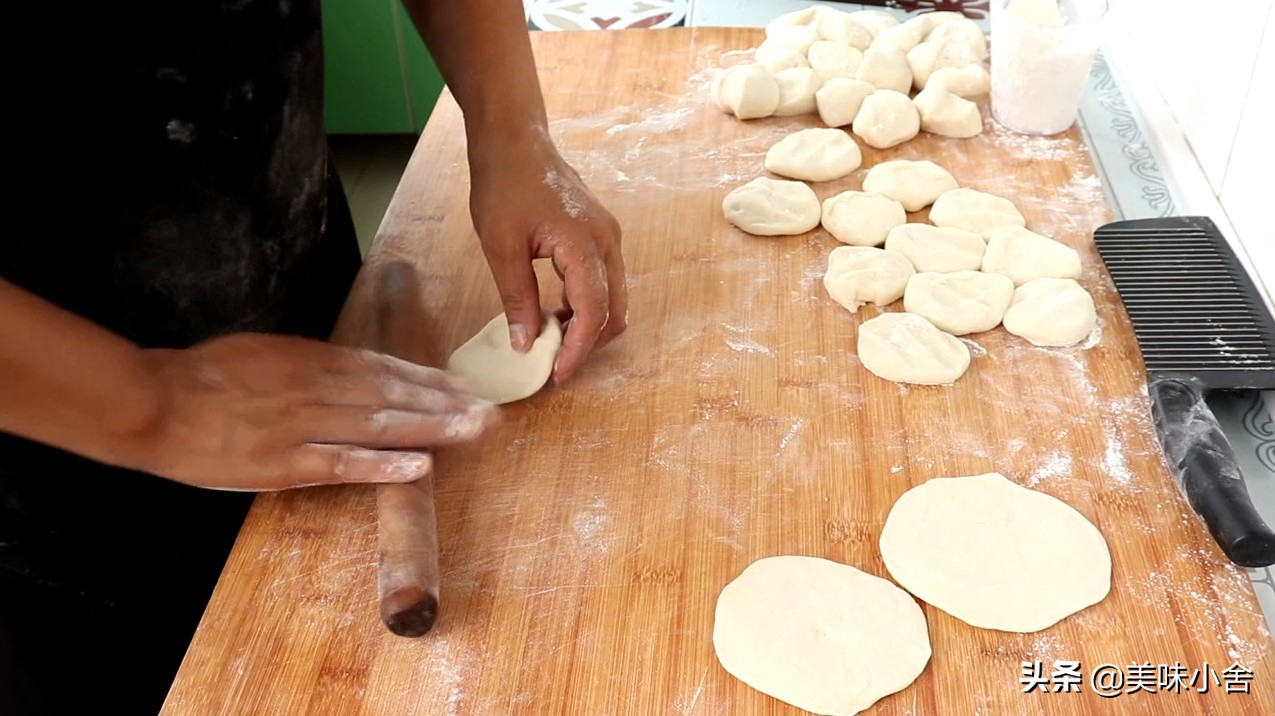 怎么做包子使包子蓬松柔软,怎样发面蒸包子松软好吃不塌陷