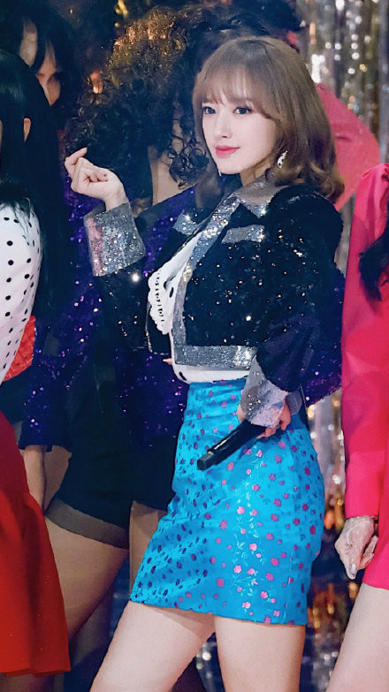 程潇穿搭气场强大,程潇的微胖身材到底多好看