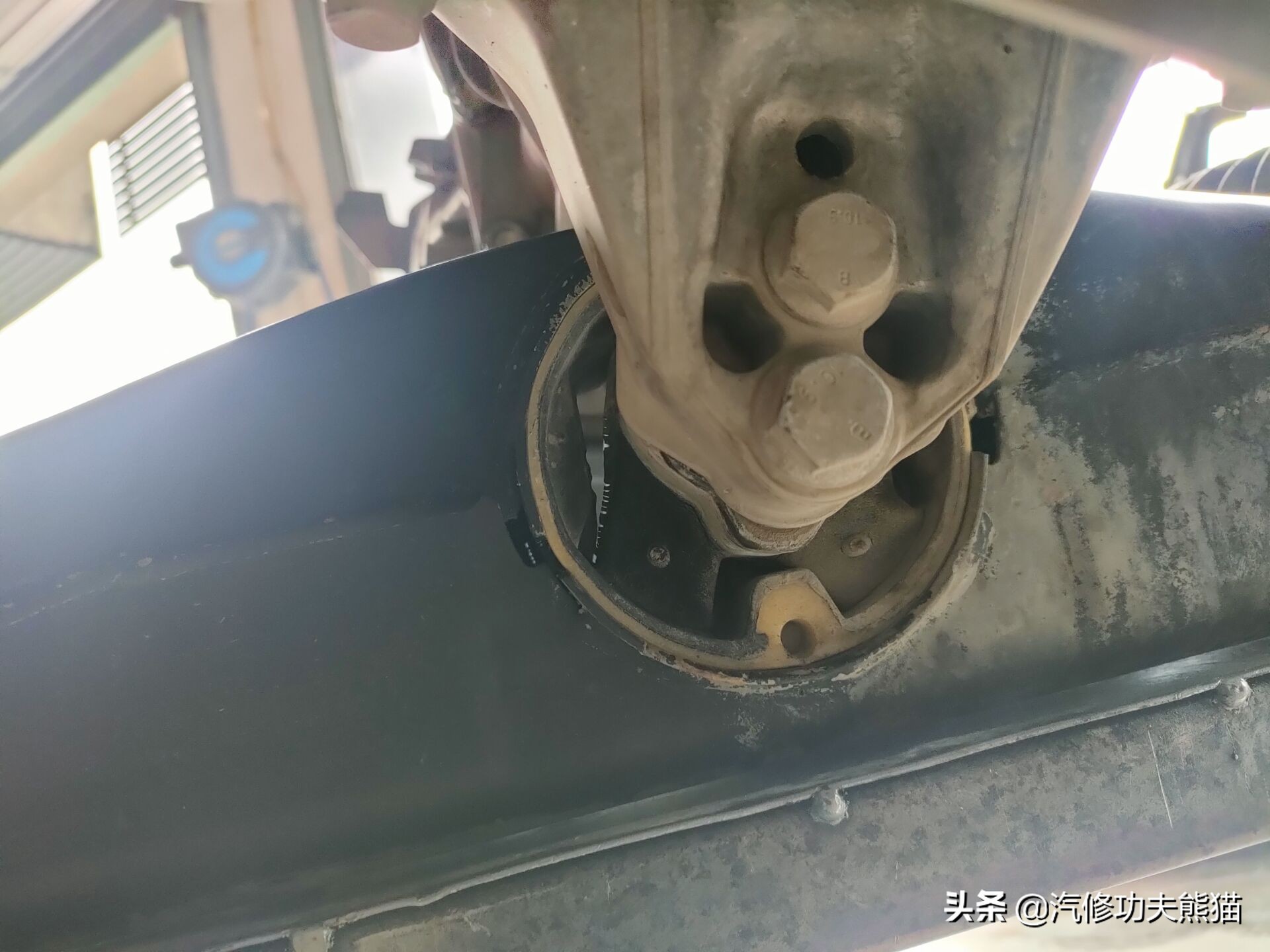 二手途锐烧机油解决要多少钱,二手老途锐烧机油