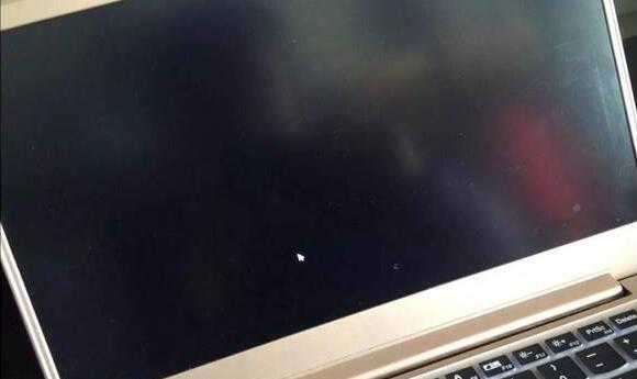 win10系统进入桌面黑屏只有鼠标,win10系统开机黑屏很久不进系统