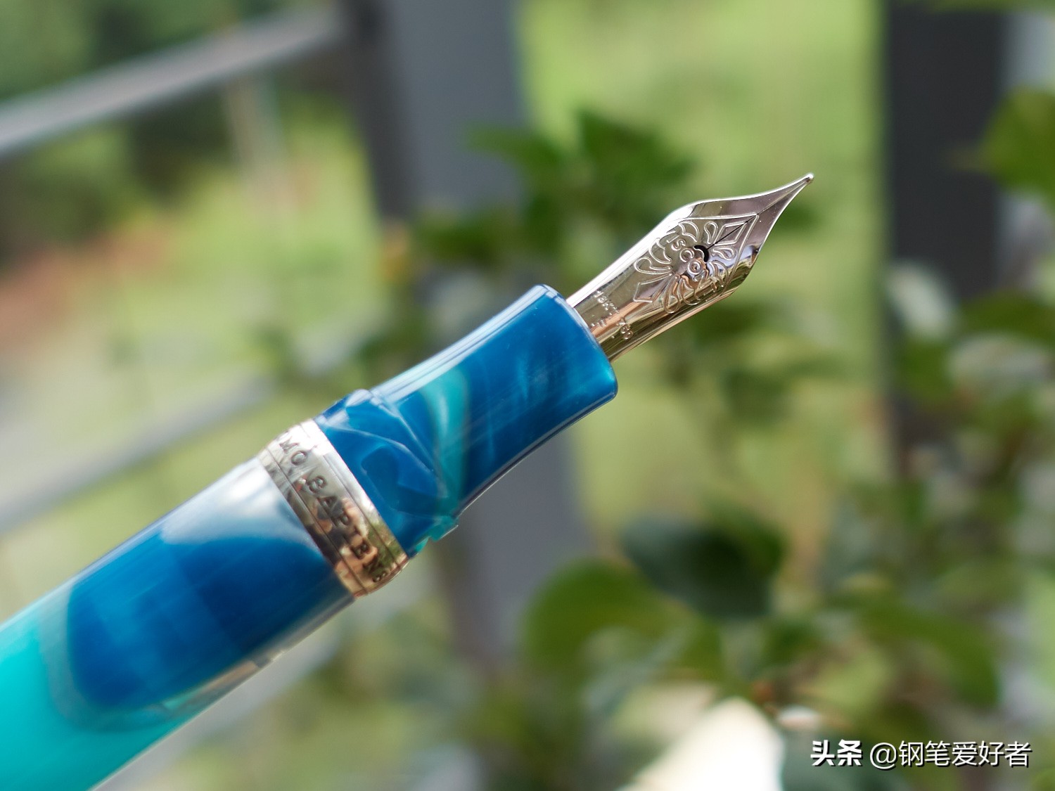 绿智人钢笔限量几支,维斯康蒂钢笔智人系列对比