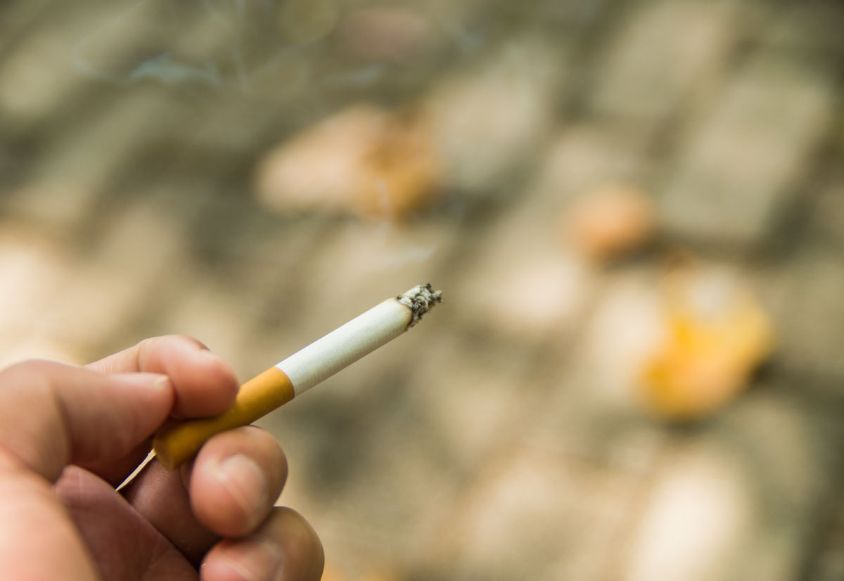 男朋友烟瘾犯了怎么劝,让男朋友戒烟一招搞定