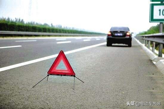 高速上换胎被扣6分只因姿势不对,高速换胎被扣12分怎么处理