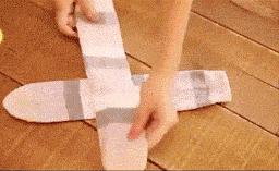 袜子折叠法简单,袜子简单折叠法