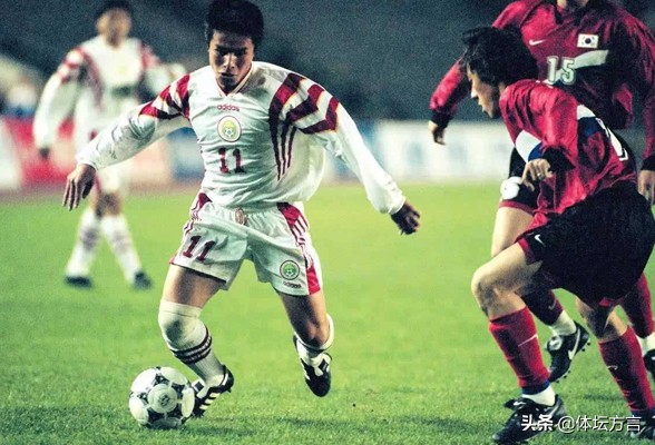 国足身高1米8,年龄25岁的中国男足前锋