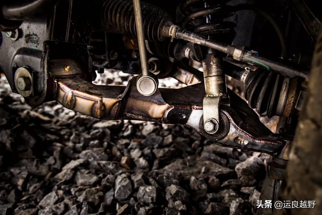 打造国人的越野玩具，BJ40PLUS改装案例发布