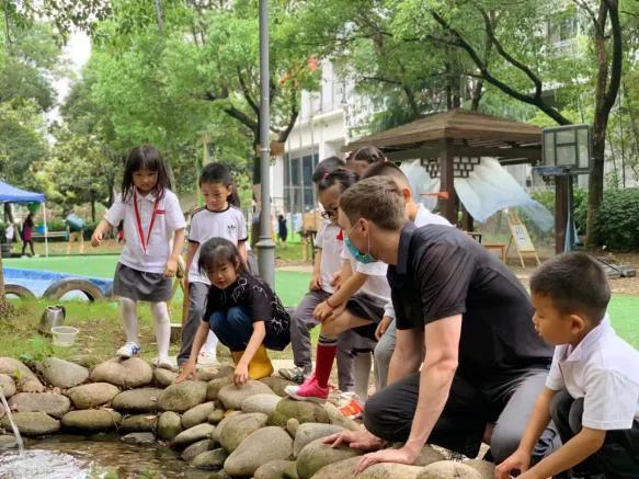 不藏着掖着,关于幼儿园的那些事儿