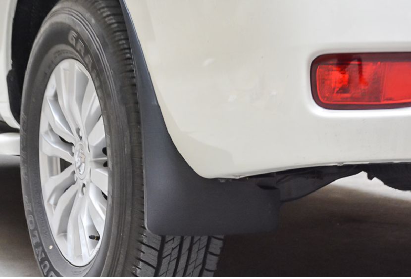 途乐y624.0穿越无人区改装,途乐y61双门版越野改装