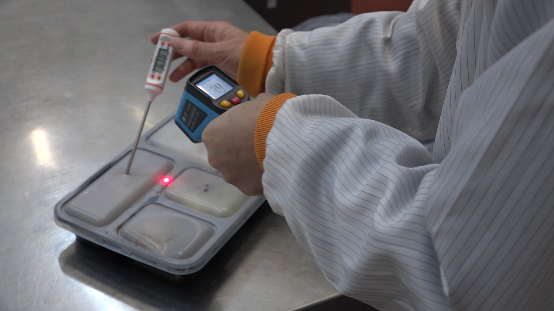 明厨亮灶+中央厨房，太原多措并举推行小学生营养午餐