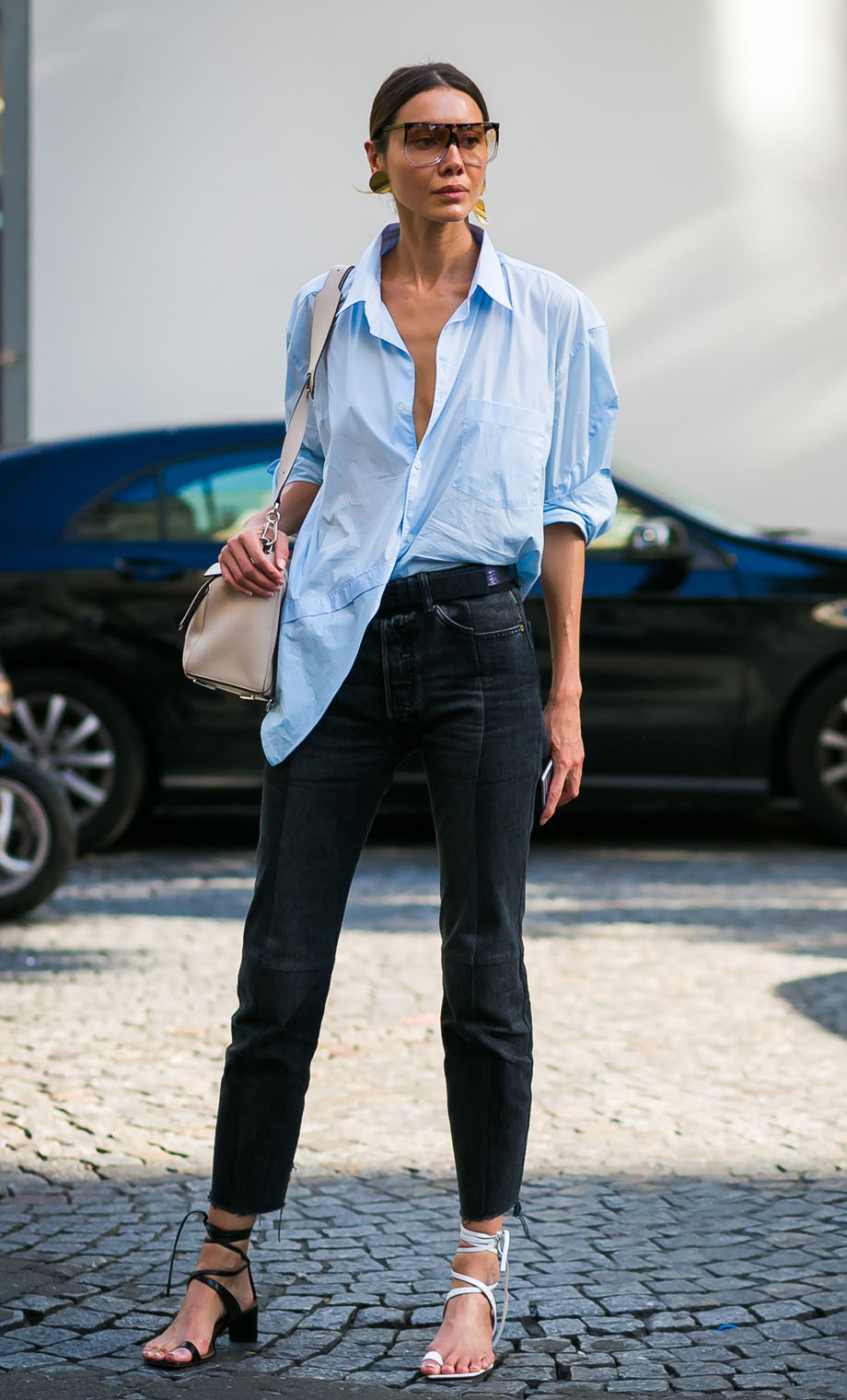 今年流行什么鞋子马丁靴,马丁靴和鸳鸯靴