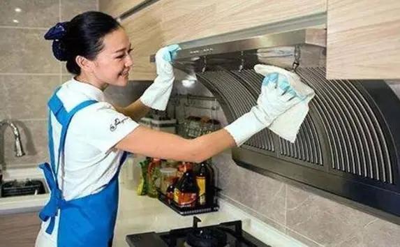 清理油烟机的污渍什么牌子好,厨房油烟机如何有效清理顽固污渍