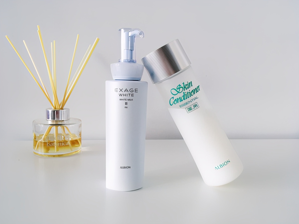 雅诗兰黛推荐的水乳哪款好用,雅诗兰黛哪款水乳补水保湿效果好