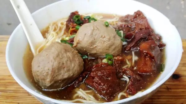 老广不推荐逛上下九,但推荐吃上下九呀