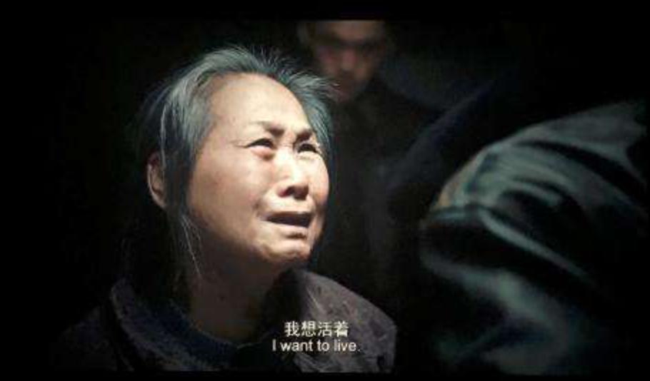 带着女儿四年走出抑郁,带妈妈逃出去后续