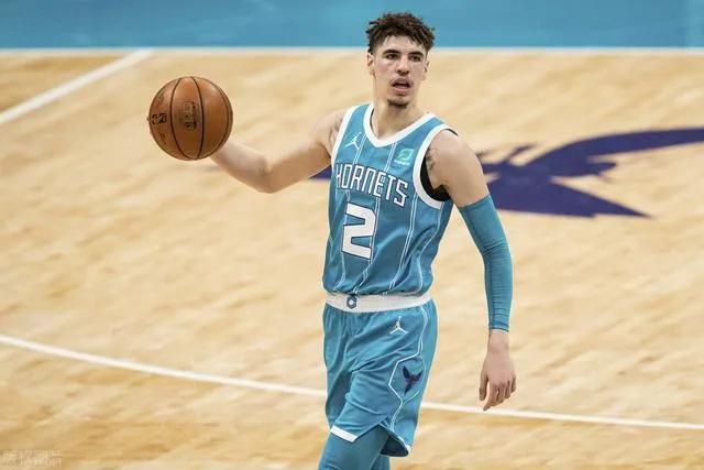 彪马篮球鞋courtrider橙色,彪马courtrider测评