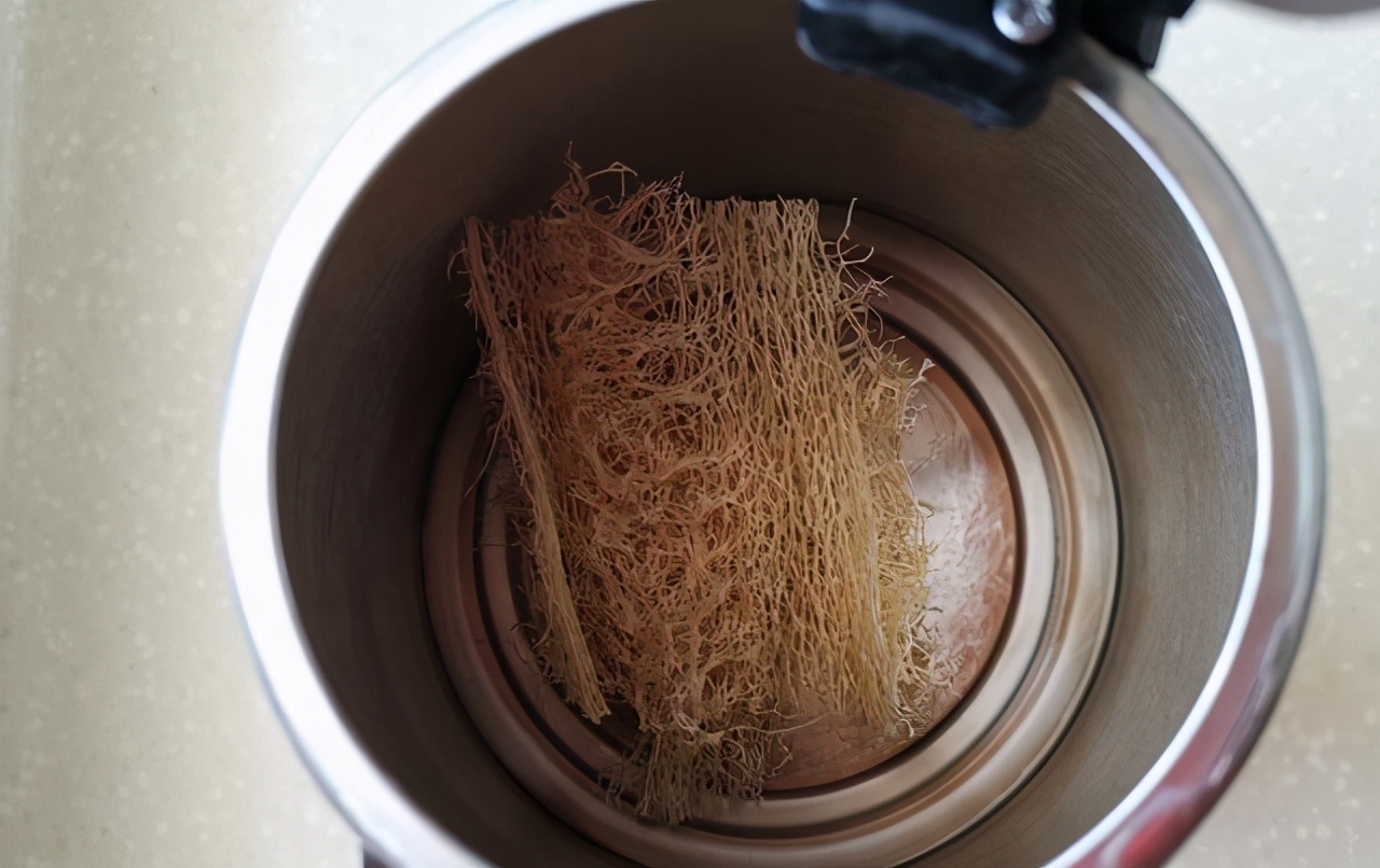 烧开水有水垢做汤没有水垢,去水垢烧水壶小妙招厨房