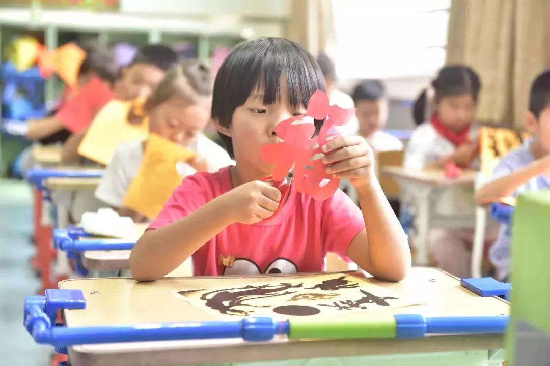 北京朝阳芳草地国际学校学费,北京市朝阳区芳草地国际学校