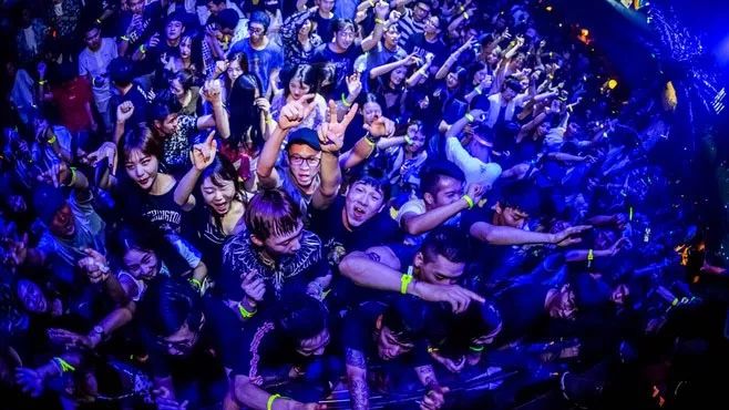 绍兴酒吧一条街在哪里,绍兴市酒吧一条街