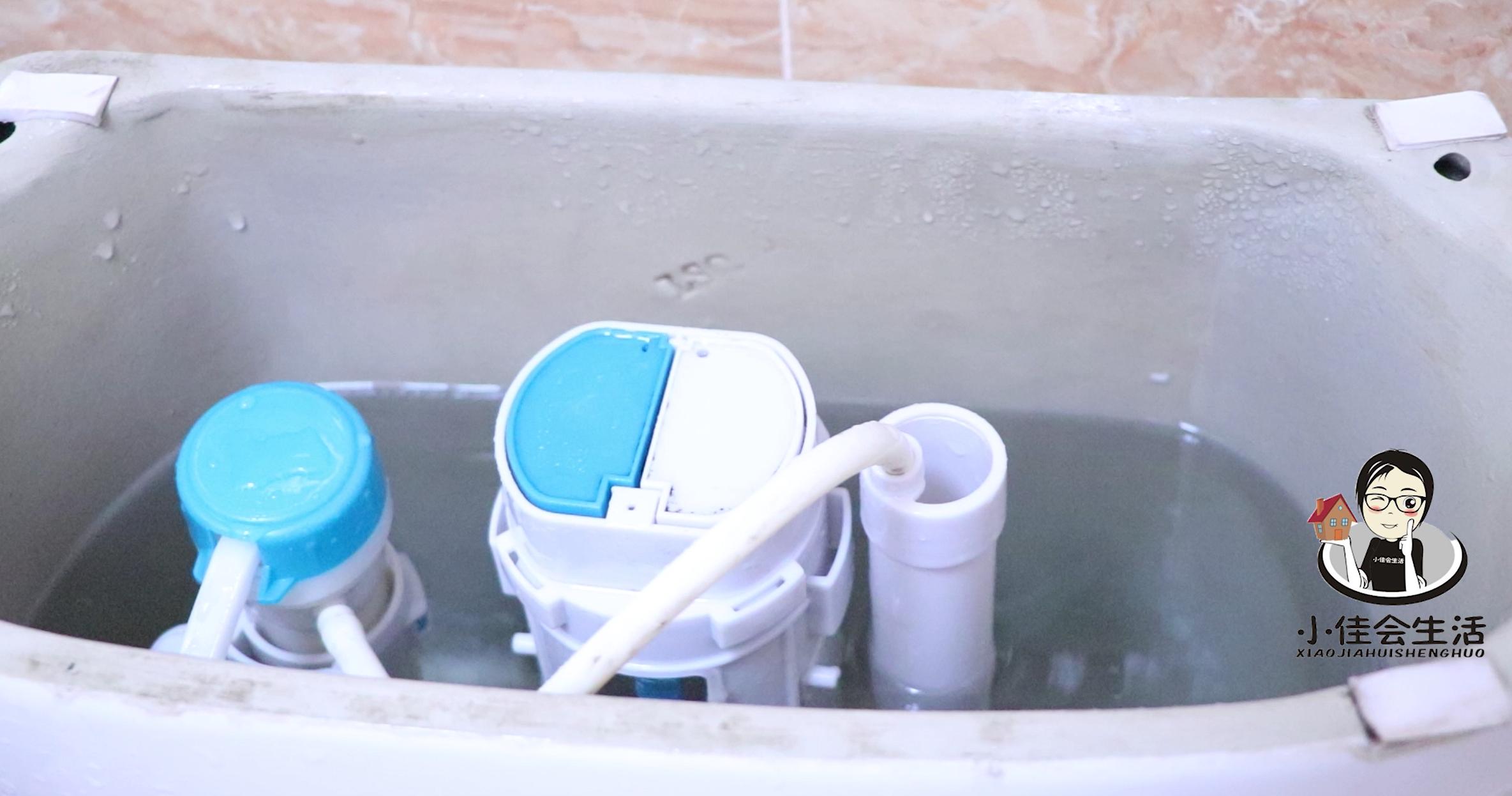 马桶冲水无力一按就下去,马桶冲水没劲小窍门