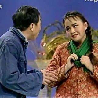 五次恋爱，三段婚姻，从演员到母亲，宋丹丹用微笑面对苦乐人生