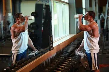 支链氨基酸有助于减脂吗,增肌怎么吃支链氨基酸