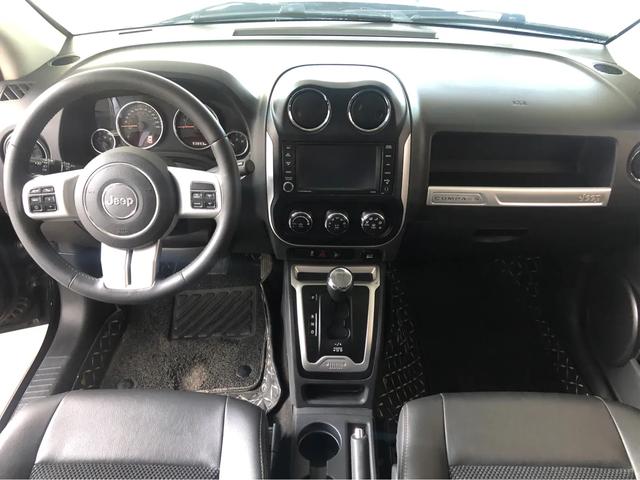 城市全地形越野,城市大切诺基