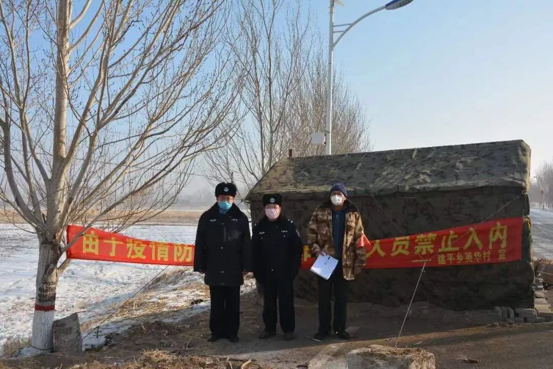 看到村民脸上幸福的笑容,看到村里的父老乡亲心里特别亲切