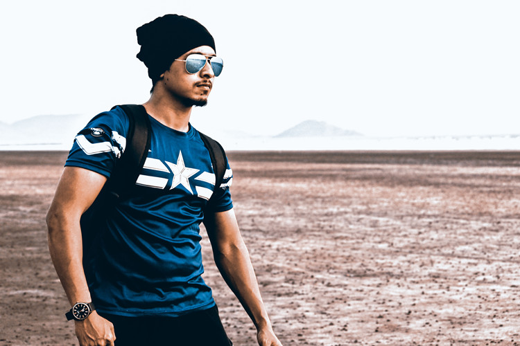 小众潮牌男装,男装潮牌搭配较火的店铺推荐