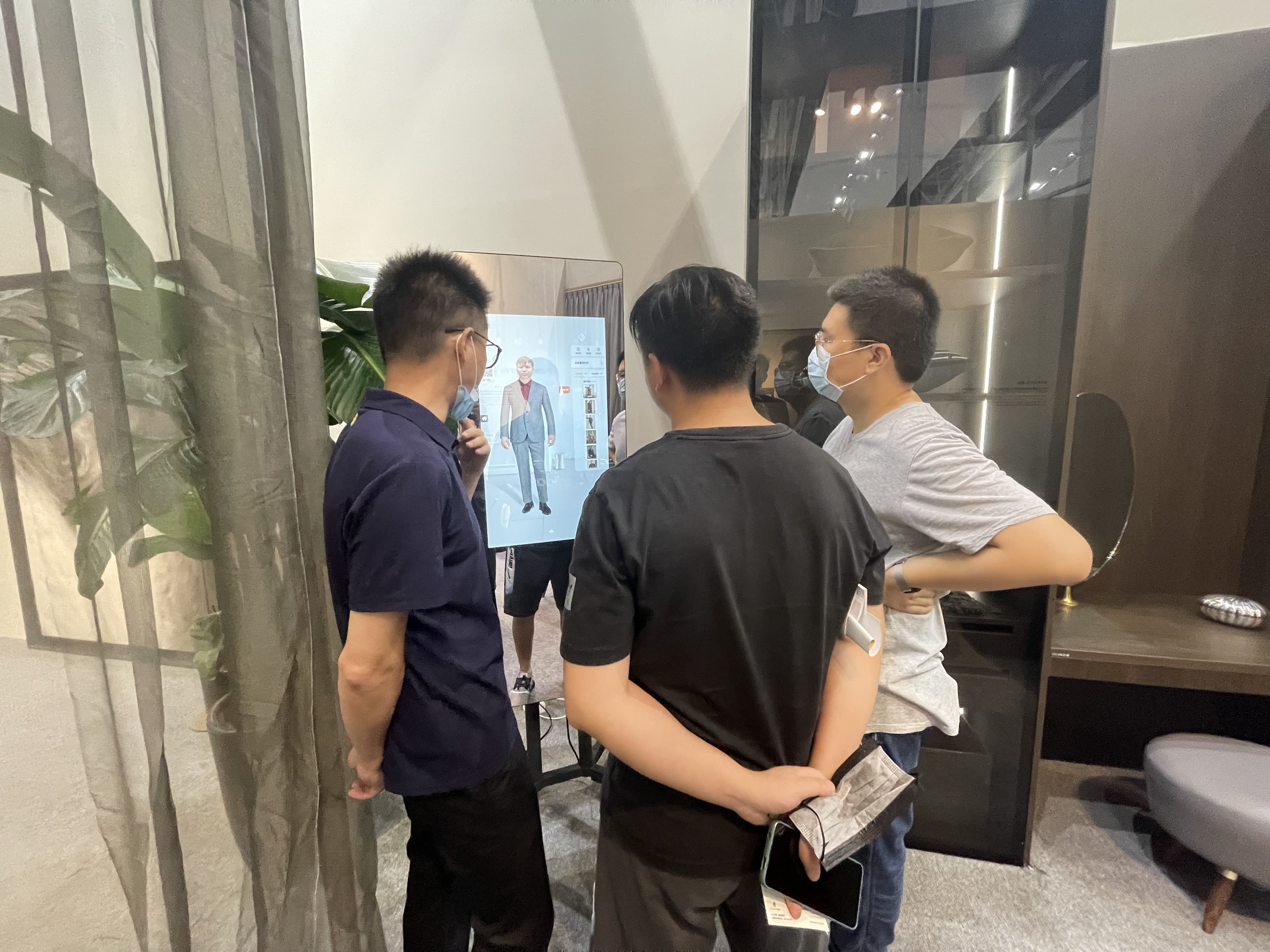 鏅烘収鐢熸椿瑙ｉ攣,瑙ｉ攣瓒呭嚒浣撻獙