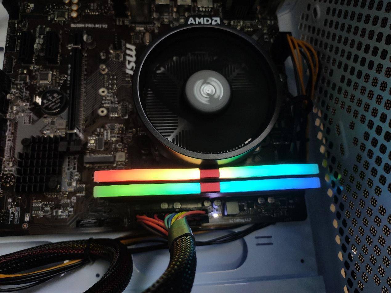 光威深渊电竞3200内存条,光威深渊内存用的什么颗粒