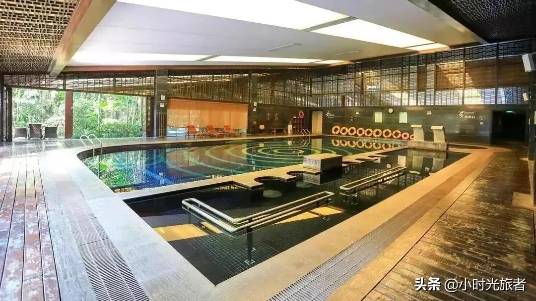 惠州又一避世乌托邦，泡“岭南第一汤”，瀑布无边泳池，如诗如画