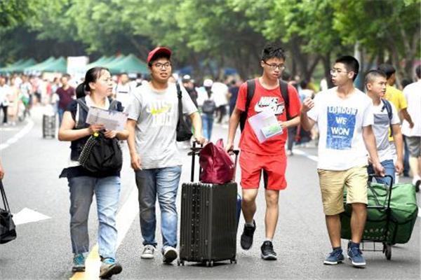 考研专硕和学硕有什么区别,考研专硕与学硕有什么区别