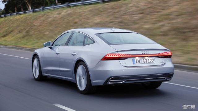 新款奥迪a7展示被你的颜值征服,全新奥迪a7试驾视频