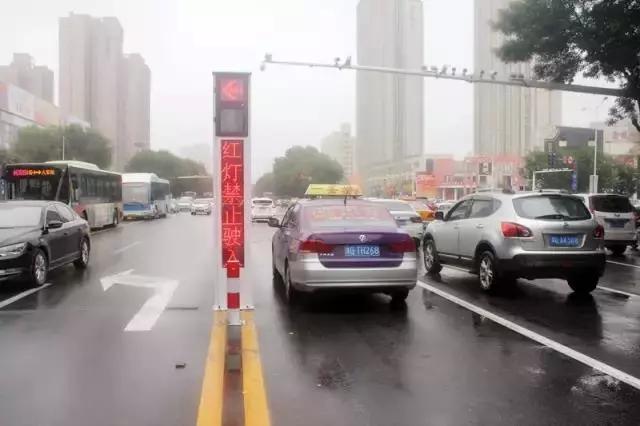 借道左转走错扣6分罚200元,借道走错扣分吗